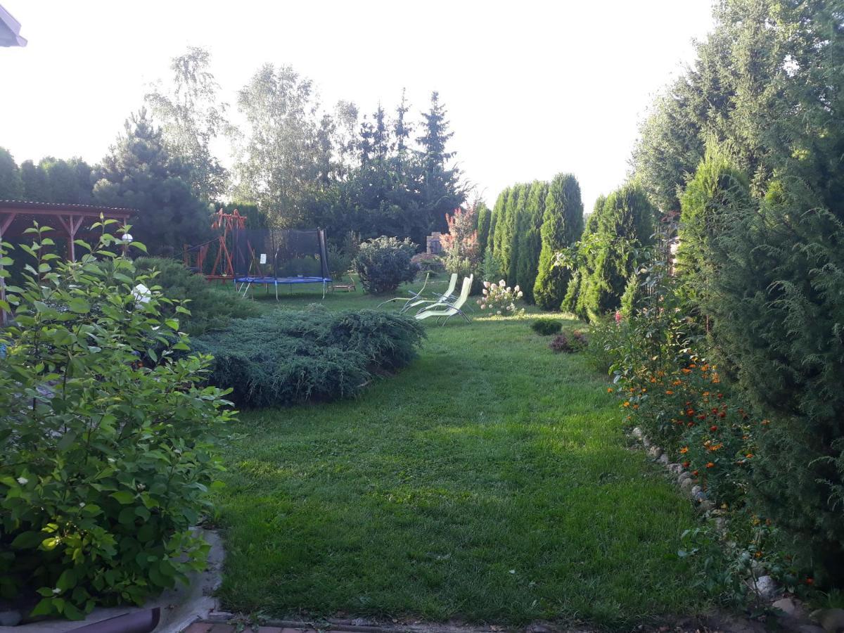 ビドミニ Sloneczna Weranda Bed & Breakfast エクステリア 写真